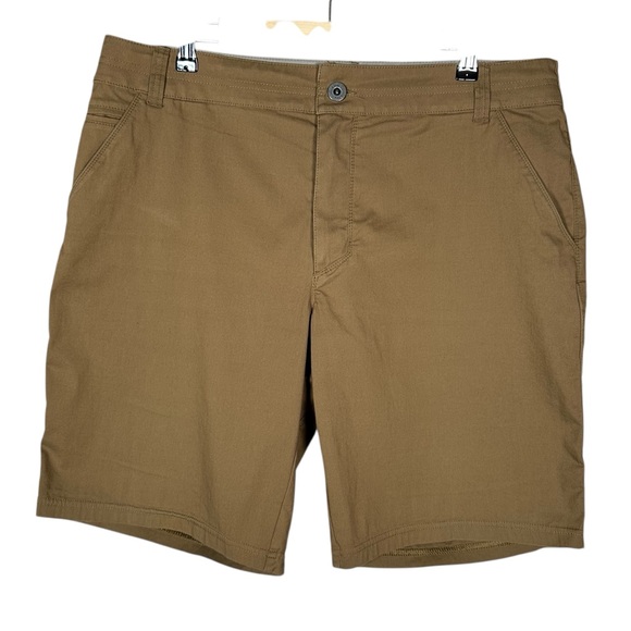 KUHL Resistor Lite 10” Chino Shorts in dark khaki - Picture 13 of 14
